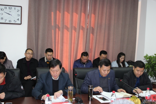 呼伦贝尔国翔投资发展集团有限公司召开2018年度工作总结赞美暨指标责任书签约大会1.jpg 呼伦贝尔国翔投资发展集团有限公司召开2018年度工作总结赞美暨指标责任书签约大会1.jpg